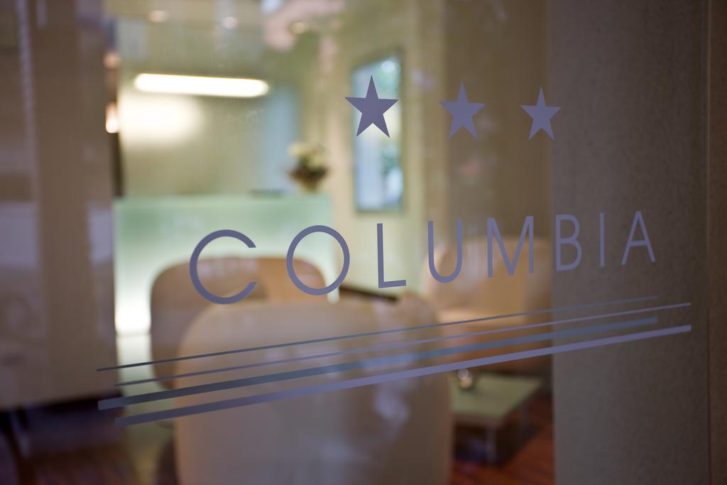 בלריה-איגאה מרינה Hotel Columbia מראה חיצוני תמונה